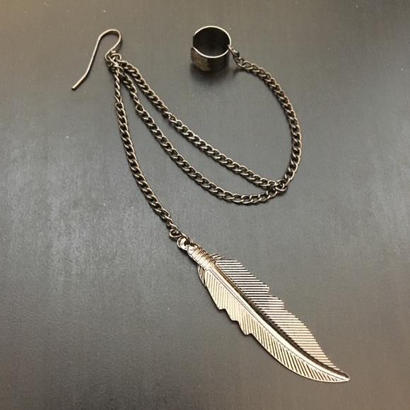 None Jewelry - Feather earrings & cuff
